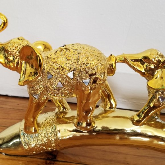 Dalax- Set of 3 Golden Color Thai Elephant Buddha Buddhist Collectible Statue - Picture 2 of 5